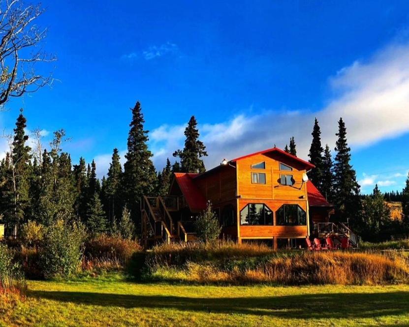 Mount Logan Ecolodge & Retreat Center 헤인즈 정션 외부 사진
