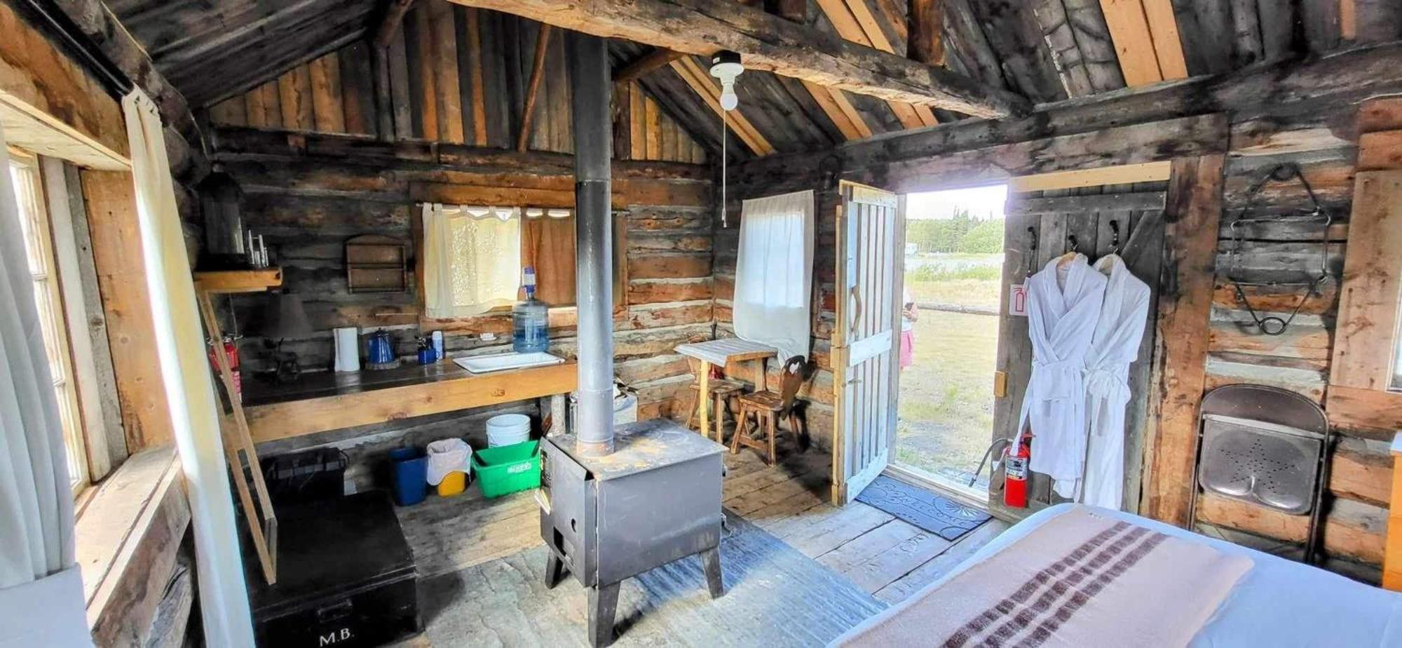 Mount Logan Ecolodge & Retreat Center 헤인즈 정션 외부 사진