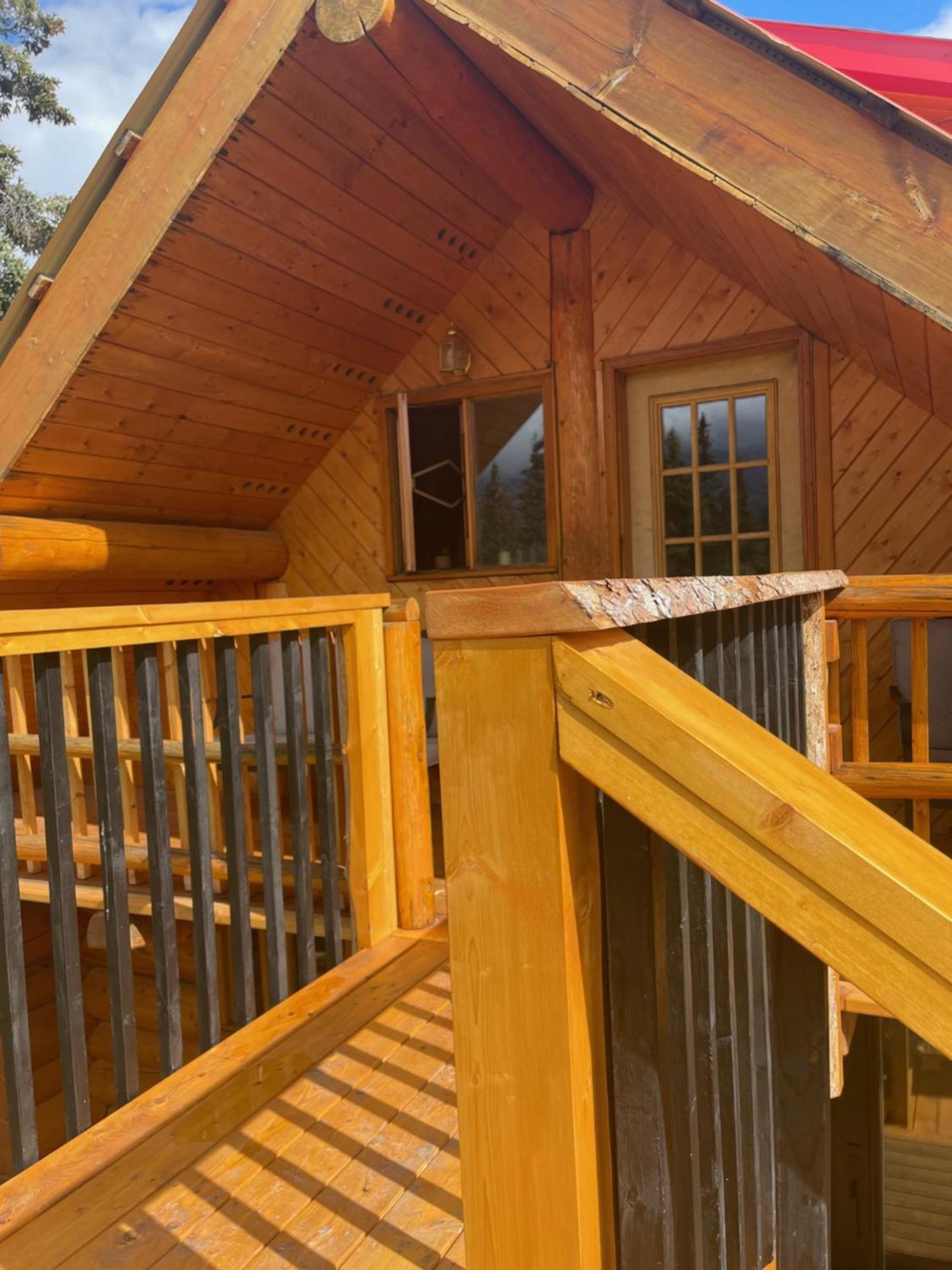 Mount Logan Ecolodge & Retreat Center 헤인즈 정션 외부 사진