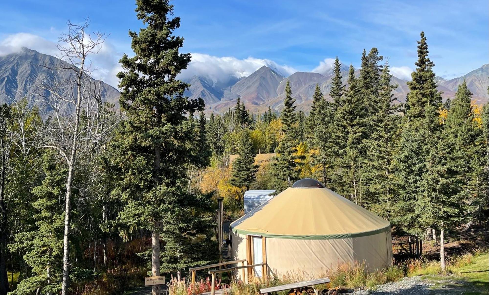 Mount Logan Ecolodge & Retreat Center 헤인즈 정션 외부 사진