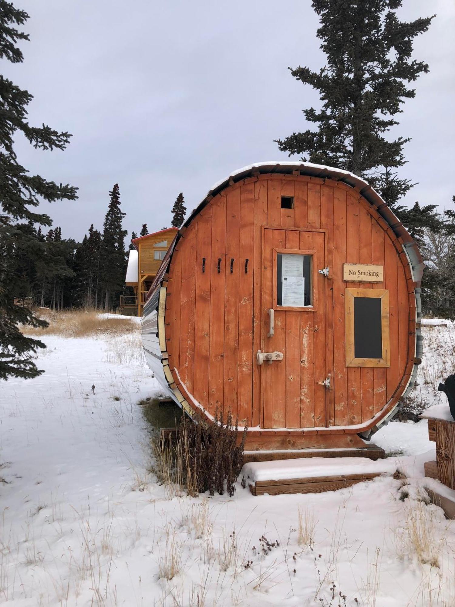 Mount Logan Ecolodge & Retreat Center 헤인즈 정션 외부 사진